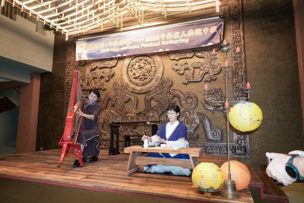 节目表演照片2.JPG